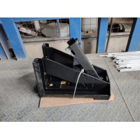 侧置备胎架总成