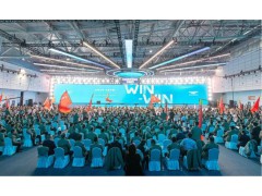 技术为帆 出海破浪：中国重汽驶向世界级新征程