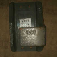 钢板弹簧座 右后/左前WG9725520279