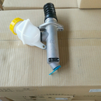 离合器总泵 带油罐WG9719230023-1