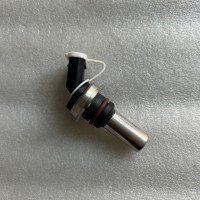 潍柴发动机水温传感器，612600090985，40元