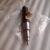 VOLVO喷油器总成，21569191，1200元