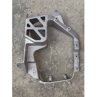 AZ9925720010豪沃T7新款左前大灯支架