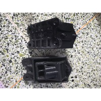 WG9725590630前支撑