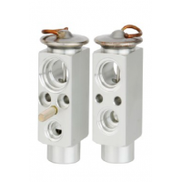 厂家供应 陕汽重汽配件 东风天锦天龙（小孔）陕汽德龙X3000 F2000 空调制冷膨胀阀11703051