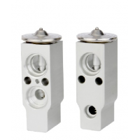 外贸供应重卡零配件 豪沃T5G汕德卡C7H 电磁膨胀阀空调控制阀膨胀阀712W61942