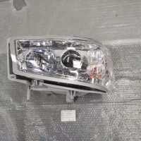 WG9719720002豪沃前大灯（右）