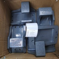 WG9725520277鋼板彈簧座 左