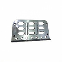 現(xiàn)貨供應(yīng)東風(fēng)柳汽乘龍重卡配件 駕駛室件一級(jí)腳踏板H73-8405103B0