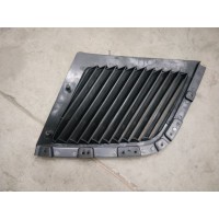 重汽豪沃A7左高頂導流板隔柵WG1664870109
