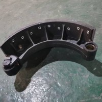 DZ95009440002前制动蹄总成