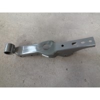 AZ16D444000050   驾驶室后悬下支架焊接总成