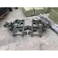 重汽汕德卡组合支架   编号712W41300-5003左   712W41300-5004右
