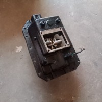 SDLG压路机变速箱上盖总成    1742621-1719