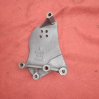 1000373477發(fā)電機支架