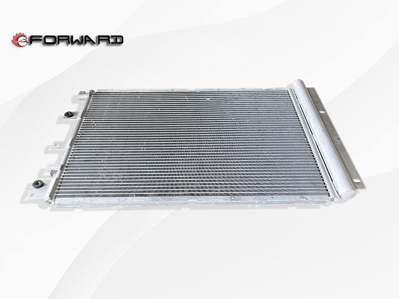 SHACMAN F3000 X3000 X5000 车身驾驶室空调系统 DZ13241824370 过冷式冷凝器总成（集成干燥罐）
