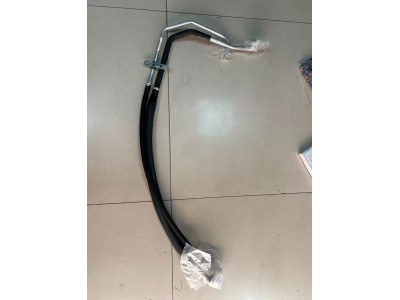 重汽HOWO-V7空调管    编号EZ1642821007