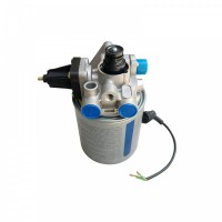 供应重汽斯太尔金王子配件 干燥器总成 小孔干燥器1.5*12mmm