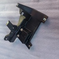 豪沃MAX右導(dǎo)風(fēng)罩支架     YG1671110082