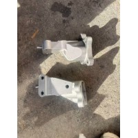 豪瀚MAX前悬溃断铝支座  编号YG1671430043左 YG1671430044右