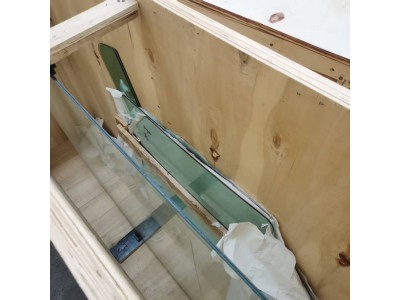 WG1642350004右角窗玻璃（与左件对称）