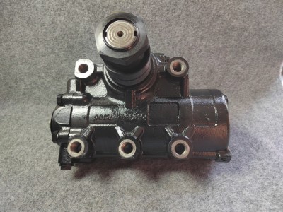 WG9925477132,动力转向器总成,济南泉达汽配有限公司