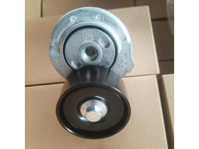 082V95800-7489   自动涨紧轮