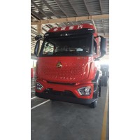豪沃TS7配件HOWOTS配件AZ952519000305空滤器总成