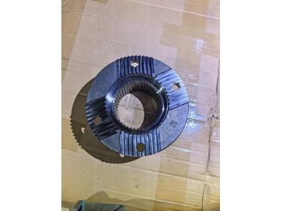 泰安变速箱后输出凸缘法兰ZF16S221WSK