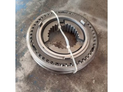 万里扬变速箱一二档同步器总成   6TS40-3160