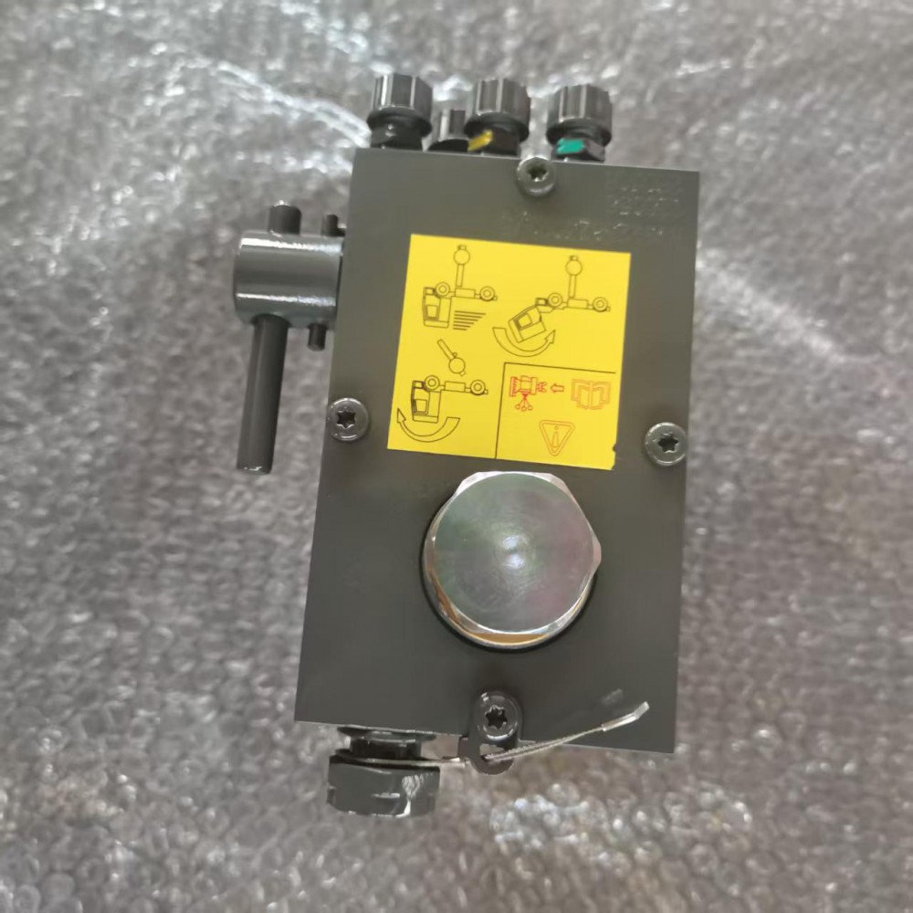 WG9925823022举升泵