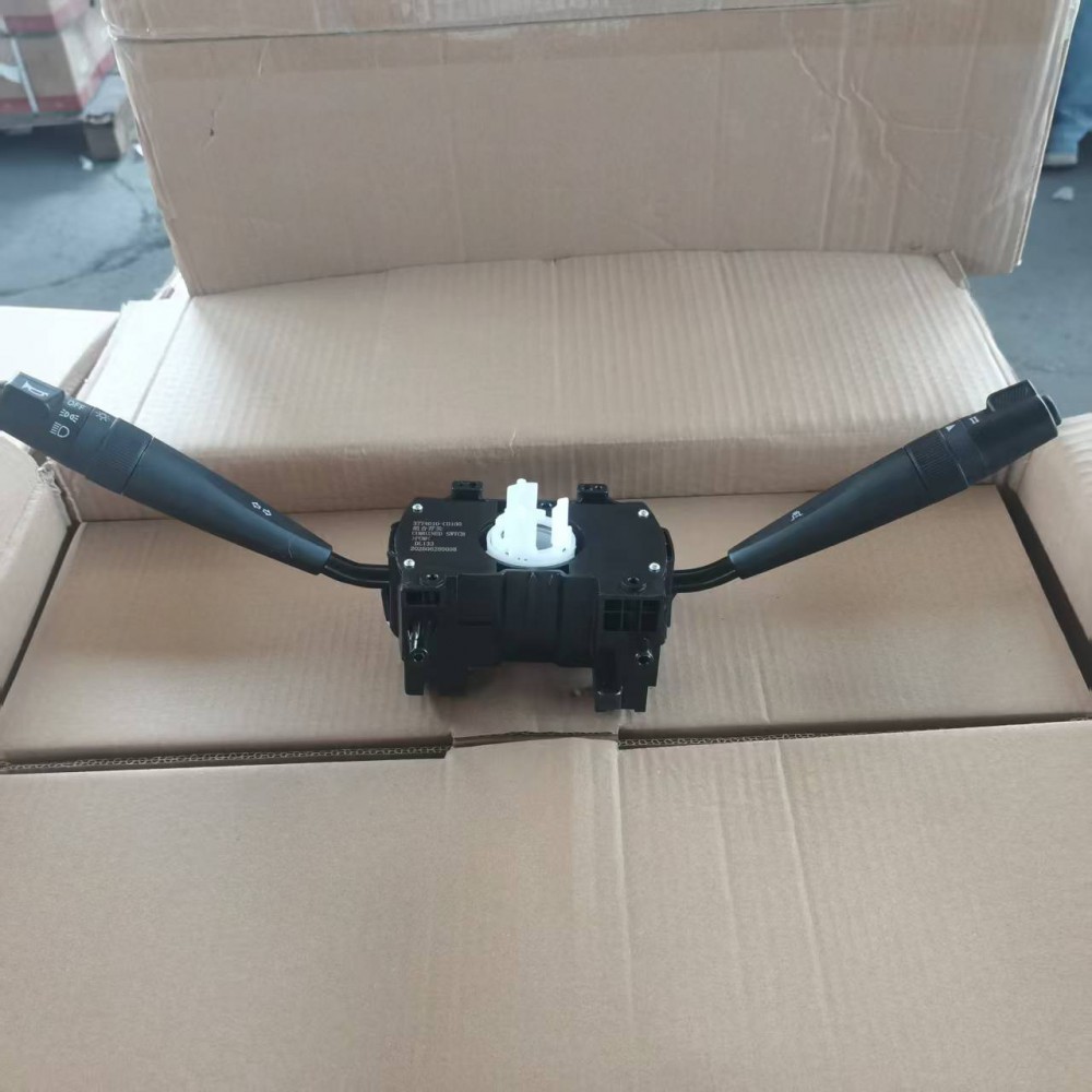 3774010-C0100组合开关5
