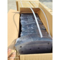 WG9231342068：豪沃09款 14孔 刹车片