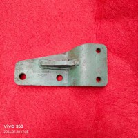 VG1047080004   燃油濾清器支架