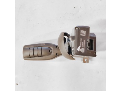 YG9525594123豪沃MAX组合开关 21×10×10 0.5kg