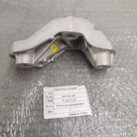 1ED.599.125变速箱支架