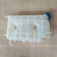 FG9804531503   膨胀水箱总成