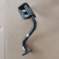 LG9704190935   空滤器支架总成