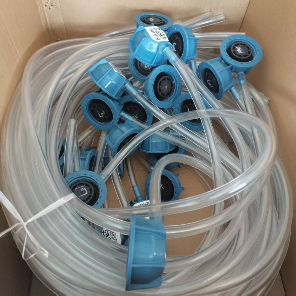 752W06101-0005   812W06125-0004膨胀水箱盖带管