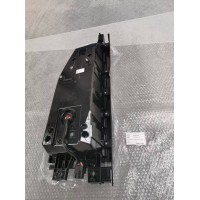 F26-4433020右后尾灯总成