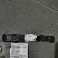 L6T79ZCE1RP168803-DDXZJ大灯下支架（极氪001）