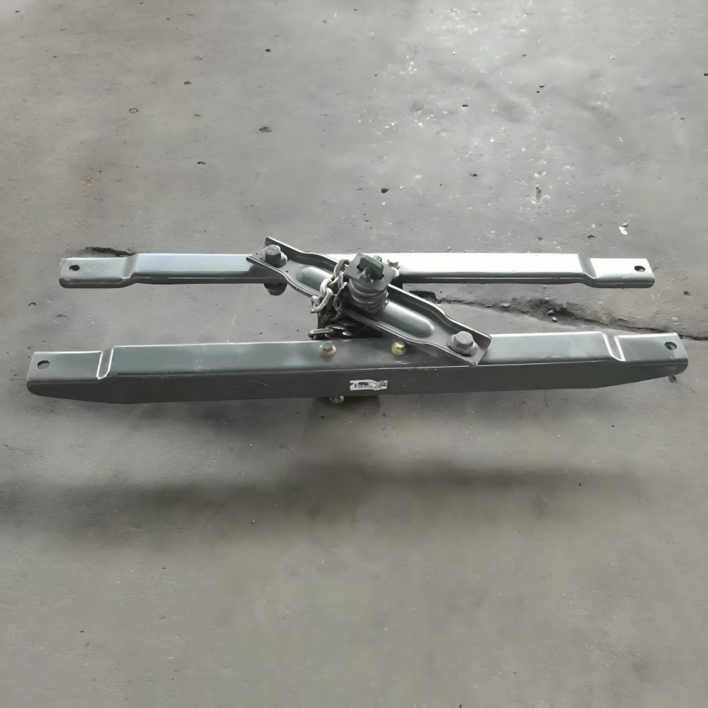 WG9700860001备胎架