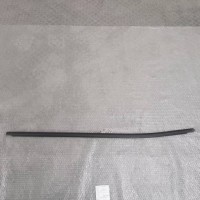L11A837478玻璃外档水(右前)