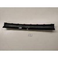 8894732762B03 黑饰板上饰板黑