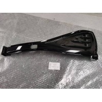 11D854662雾灯框 右