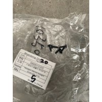 8888010350    六角内六角螺钉 ST3,513