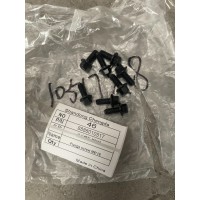 8888010517    法兰螺钉 M616