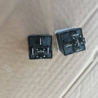 FG9804580025   继电器（24V）