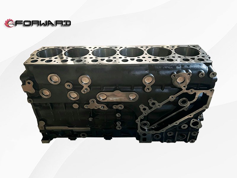 1003152324 气缸体 XQ047013,Cylinder block,济南向前汽车配件有限公司