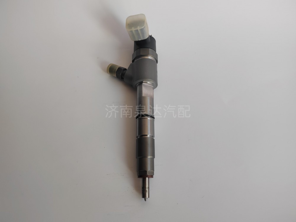 0445110417,喷油器总成,济南泉达汽配有限公司